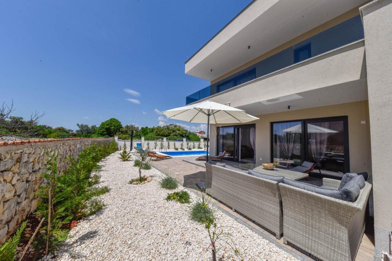 Villa Adriatic Sunrise 希贝尼克 外观 照片