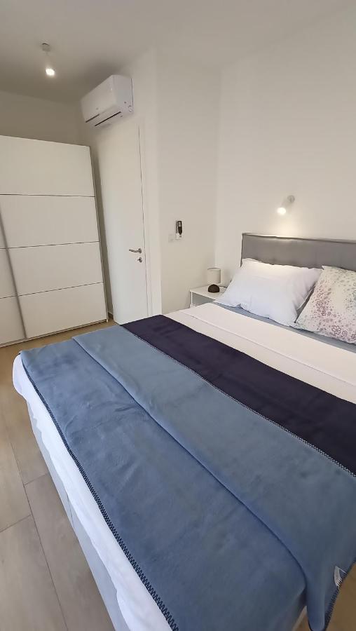 Villa Adriatic Sunrise 希贝尼克 外观 照片