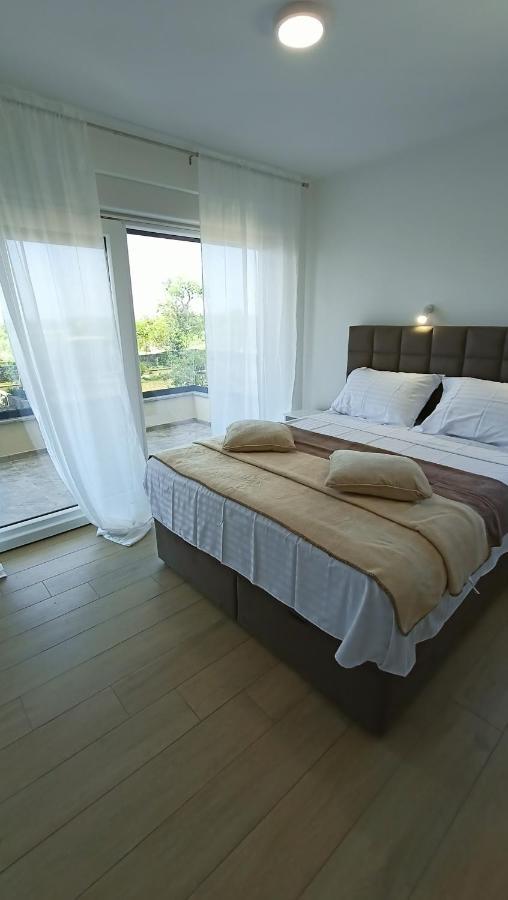 Villa Adriatic Sunrise 希贝尼克 外观 照片